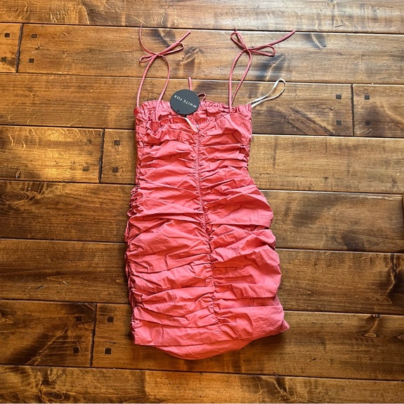 NWT White Fox Boutique Not Too Far Mini Dress - Picture 2 of 8